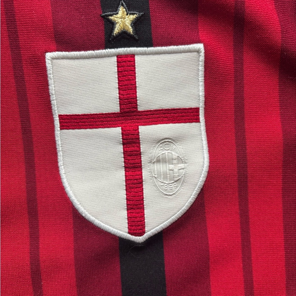 AC Milan 2014 - Picture 2 of 4